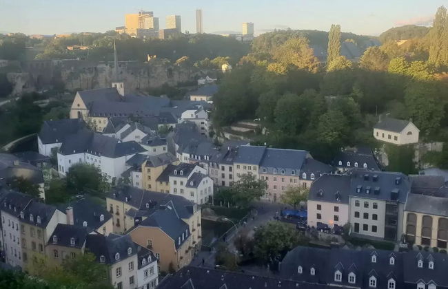 Large Modern Flat 100m2 in City Center - Parking - Foto 15