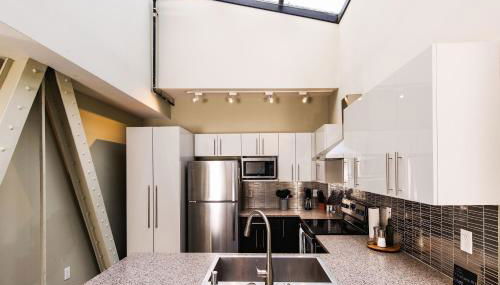 Downtown Luxury 2BR Penthouse Loft - Sleeps 6-8 - Foto 4