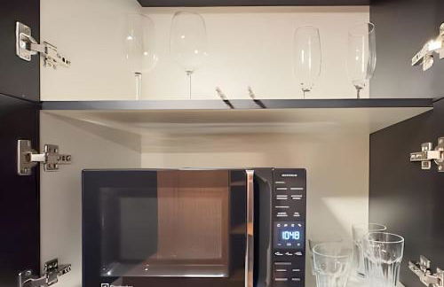 Studio moderno com cama Queen e piscina perto da Oktoberfest! - Foto 12