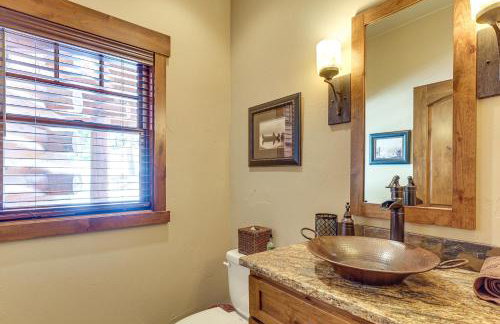 Furnished Decks & Game Room: Sturgis Rally Cabin - Foto 12