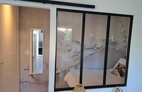 Séduisant studio avec cour privative - Foto 13