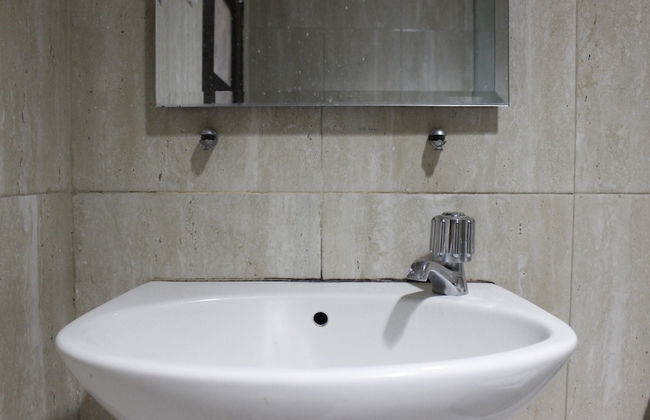 Modern Studio Room at Tamansari La Grande Apartment - Foto 10