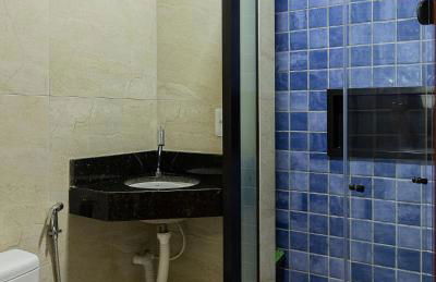 APART STUDIOS PONTAL - Aeroporto a 300 m - Praia 1,5 Km - Centro 2,5 Km - Cozinha Privativa - Mercado GBARBOSA e Padaria 450 m - Próx diversos Comércios a pé - Ar condic - Studios de 15 a 38 m2 Bem Equipados e Funcionais - Ideal Turismo e Trabalho - Foto 82