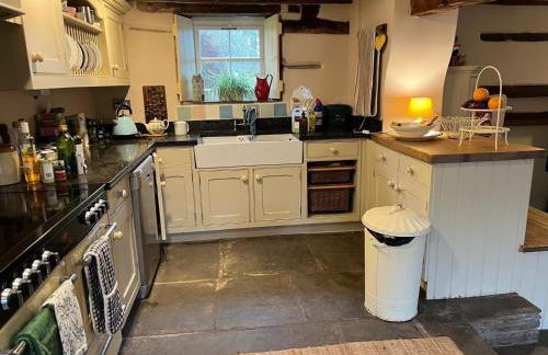 15th Century 6-bed Farmhouse, Sleeps 11, Pets Ok - Foto 41