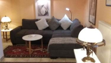 Am Waldrand - Foto 5