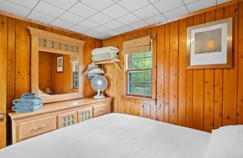 Sunset Shores - Waters Edge Cottage #2 by Simple Life Rentals - Foto 10