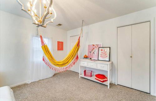 A Retro Retreat for Shaken or Stirred Memories - Foto 20