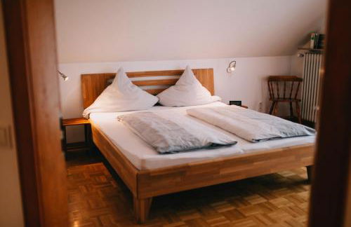 Bio-Weingut Staffelter Hof - Foto 77