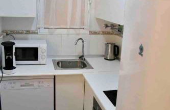 Tolle Wohnung mit 2 Schlafzimmern, Balkon und Pool - Foto 15