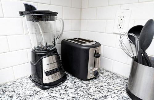 Comfy Condos at Middle River Apt 1 - Foto 17