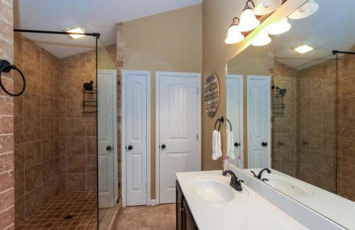 House# 50 Home Away Home (No pets) - Photo 20