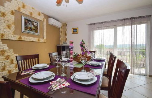 Lovely Home In Unesic With Sauna - Foto 33