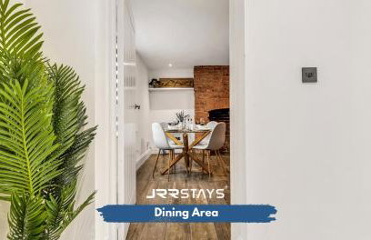 JRR STAYS 3Bed Sleeps 8- Coventry/Antsy M6-J2 CV7 - Photo 46