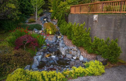 Octagon and Guest House - Foto 29