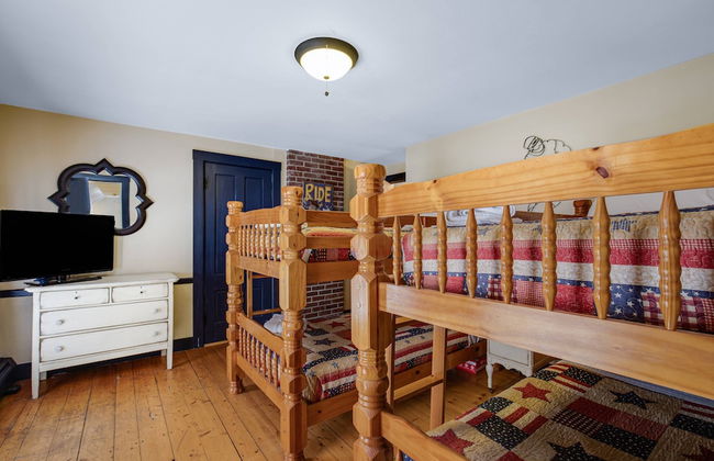 Riverside Charm - Photo 8