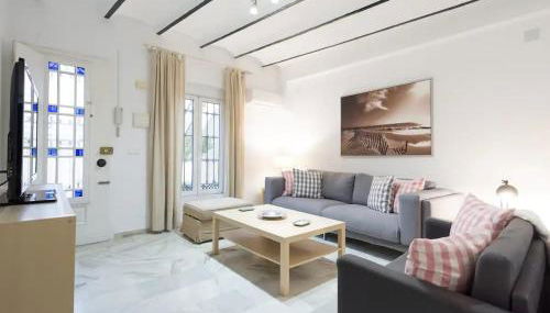 Apartamento con Patio - Photo 5