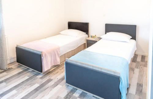 Villa Maslina with private pool on quiet location - by TA Leut Agency - Foto 47