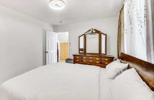 2 Mi to Naval Base Walkable Norfolk Retreat - Foto 17