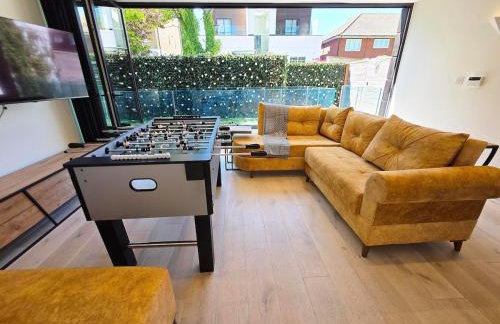 Chic 2 Bedroom Modern Cave House - Foto 5