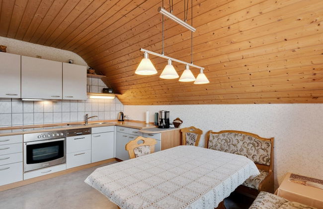 Welcoming Apartment in Niedereschach OT Kappel near Lake - Photo 13