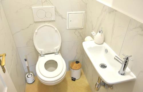 White Midsommar - Stilvolle Wohnung, 4 Schlafzimmer, Küche - Foto 30