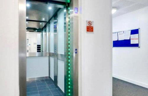 Cosy 1-Bedroom Apartment in Central Grays with Parking & Excellent Transport Links - Foto 16