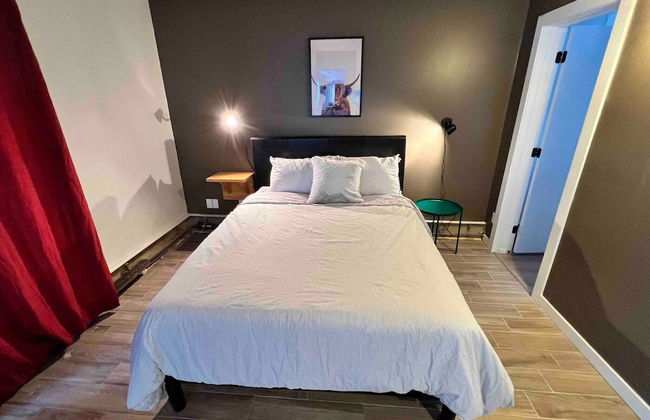 One Bedroom Condo Near Whyte Ave - Photo 3