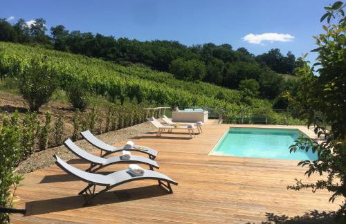 Villa Pongina with private pool - Foto 1