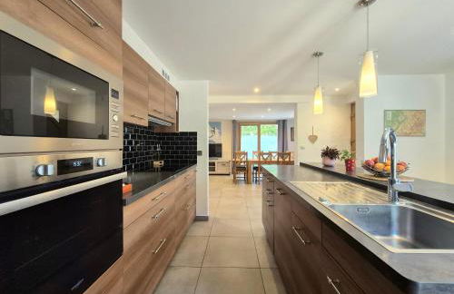 Chalet avec Jacuzzi, billard, jardin clos, proche Paradiski - Foto 25