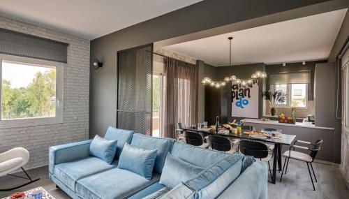 Mons Villa - Photo 1