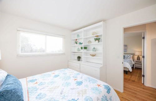 Entire Oceanview Coastal Retreat in Pacifica - Photo 27