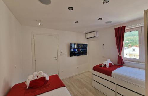 Apartment Casa Lumina - 5 minutes to the airport - Foto 60