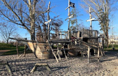 Basel-Tram 8-Tristate-Bridge-Riverview - Foto 52