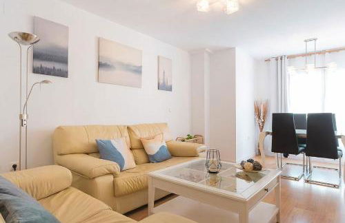 Despertar en el Palo Málaga Beach - Photo 1