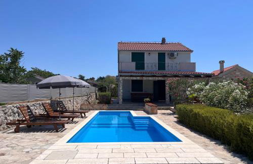 Kuća za odmor Dijana - Foto 1