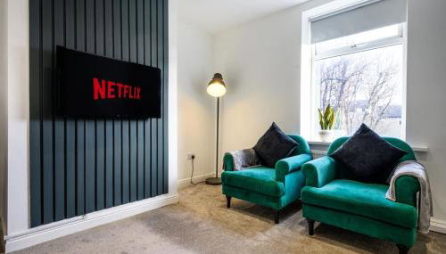 Homely 2 Bed Close to Leeds City Center by 53 Degrees Property, Sleeps 3 - Foto 3