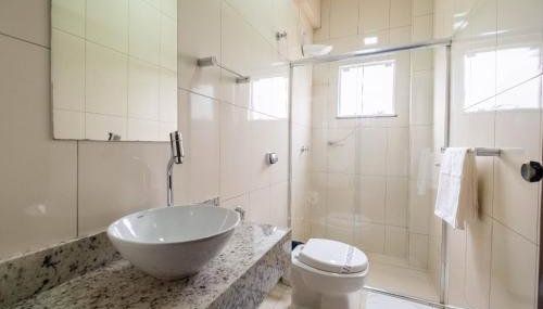 Arca's Express Hotel - Photo 5, towels, Shower