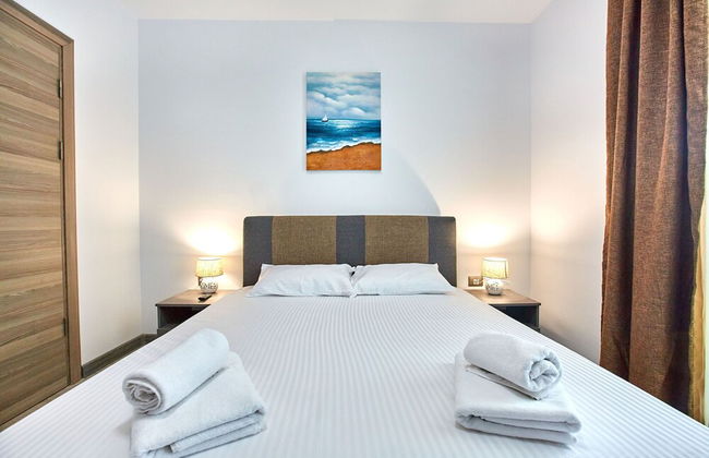 Deluxe Alezzi - Foto 24