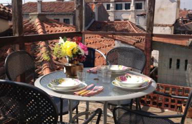 TINTORETTO 1 CON TERRAZZA SOPRA IL TETTO, 3 bagni, 3 grandi camere da letto, SUPER NUOVO - Photo 1