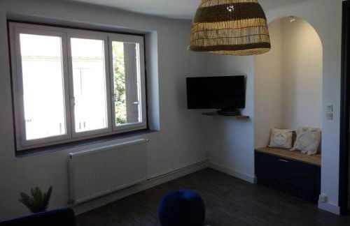 Spacieux appartement au pied de la cité médiévale - Foto 8