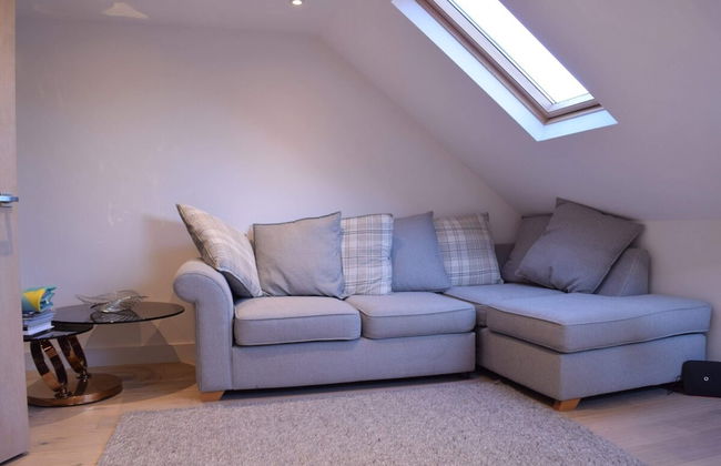 Stylish 2 Bed Apartment in West Hampstead - Photo 15