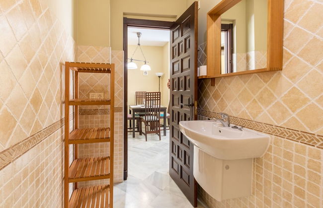 Puerta San Esteban - Photo 39