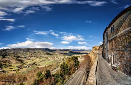 La Casa Bianca with parking and view - Foto 3