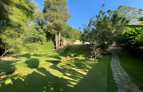 Casa Espaçosa e Tranquila - Granja Viana - Foto 25