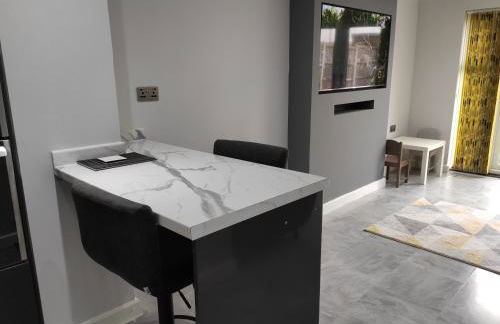 Elegant 3-Bedroom Home, sleeps up to 5 guest. - Foto 6