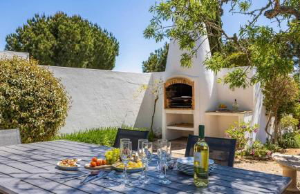 Lovely Very Private Villa with Beautiful Gardens - Foto 54