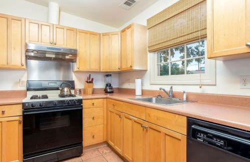 Frogtown Cottage by Tybee Vacation Rentals - Foto 35