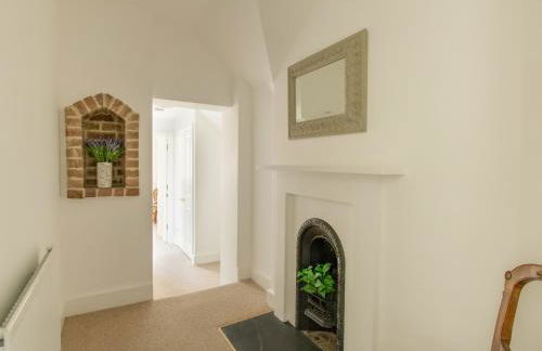 The Old School House - Photo 18