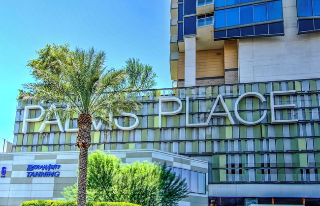 Luxury Suites at the Palms - Foto 40