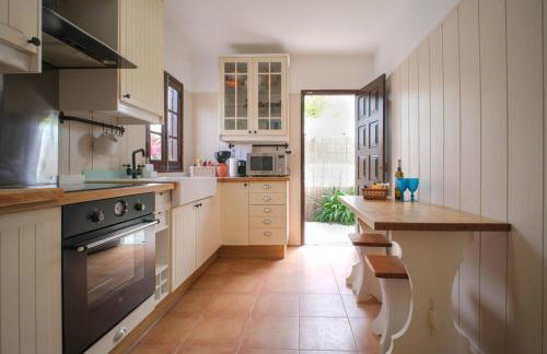 The Wooden House near the beach - Foto 52
